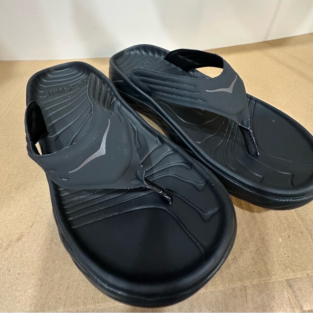 Men's/ women’s Black Foam Flip Flop Sandals